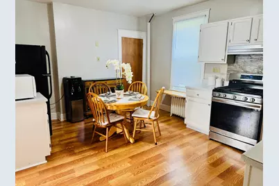 371 Sherburne Avenue, Saint Paul, MN 55103 - Photo 3