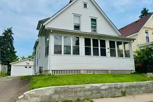 371 Sherburne Ave, Saint Paul, MN 55103 - Photo 1