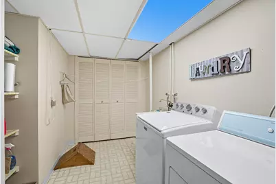 1115 Edgcumbe Road, Saint Paul, MN 55105 - Photo 25