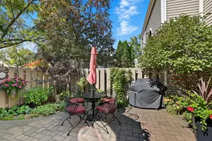 1115 Edgcumbe Rd, Saint Paul, MN 55105 - Photo 33