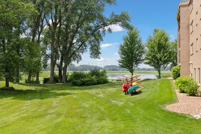 4360 Brookside Court #310, Edina, MN 55436 - Photo 7