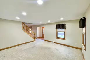411 Vernon Ave, Morgan, MN 56266 - Photo 9