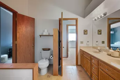 2517 Crestmount Lane, Burnsville, MN 55306 - Photo 21