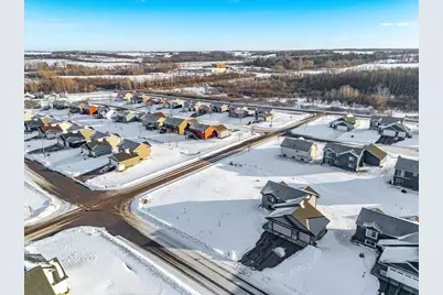 199 Wood Duck Lane, Baldwin, WI 54002 - Photo 3