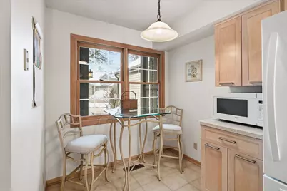 1676 Rose Hill Circle #1676, Saint Paul, MN 55108 - Photo 17