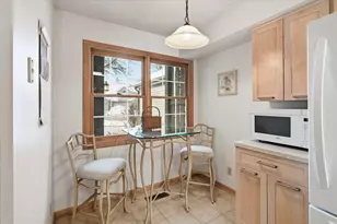 1676 Rose Hill Cir, Saint Paul, MN 55108 - Photo 17