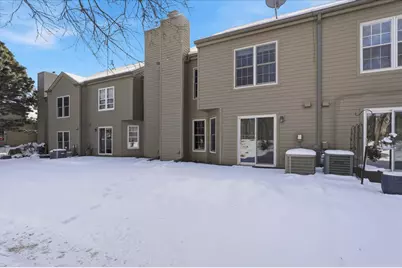 1676 Rose Hill Circle #1676, Saint Paul, MN 55108 - Photo 37
