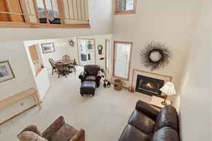 1676 Rose Hill Cir, Saint Paul, MN 55108 - Photo 21