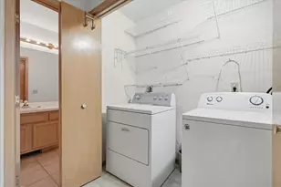 1676 Rose Hill Cir, Saint Paul, MN 55108 - Photo 19