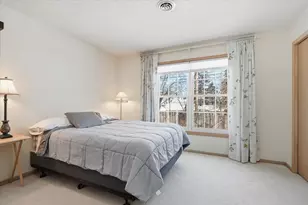 1676 Rose Hill Cir, Saint Paul, MN 55108 - Photo 31