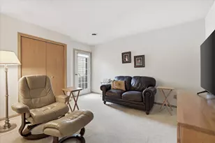 1676 Rose Hill Cir, Saint Paul, MN 55108 - Photo 33