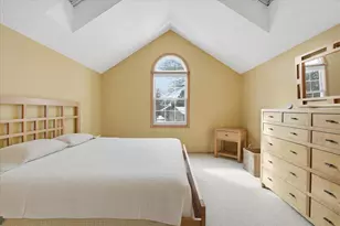 1676 Rose Hill Cir, Saint Paul, MN 55108 - Photo 25