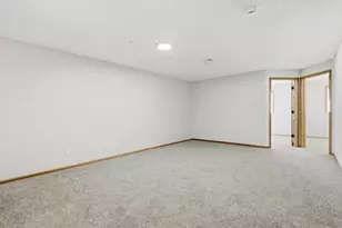 4552 Blaylock Way, Inver Grove Heights, MN 55076 - Photo 29