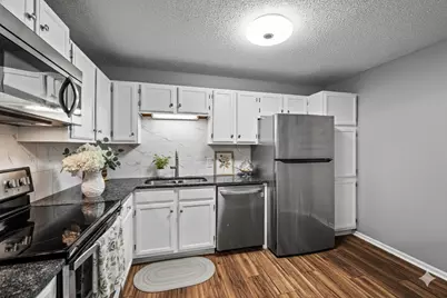 8019 Xerxes Avenue S #202, Bloomington, MN 55431 - Photo 5