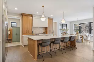 5821 Ashcroft Ave, Edina, MN 55424 - Photo 13