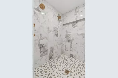 5821 Ashcroft Avenue, Edina, MN 55424 - Photo 35