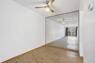 2200 Midland Grove Rd, Roseville, MN 55113 - Photo 13