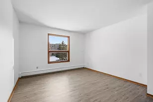 2200 Midland Grove Rd, Roseville, MN 55113 - Photo 19