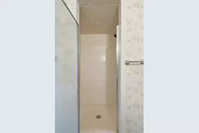 2200 Midland Grove Road #210, Roseville, MN 55113 - Photo 23