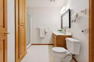 8592 Franlo Rd, Eden Prairie, MN 55344 - Photo 47