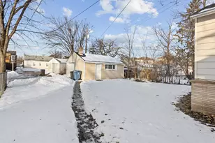 4933 Fremont Ave N, Minneapolis, MN 55430 - Photo 23