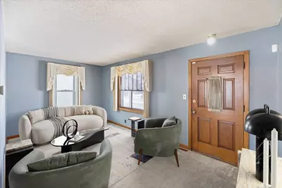 4718 Camden Avenue N, Minneapolis, MN 55430 - Photo 3