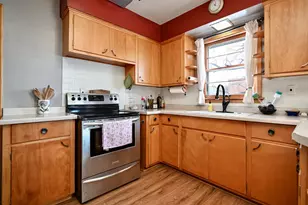 670 W Sarnia St, Winona, MN 55987 - Photo 7