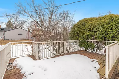 2243 Edgebrook Avenue, Saint Paul, MN 55119 - Photo 9