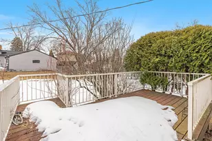 2243 Edgebrook Ave, Saint Paul, MN 55119 - Photo 9