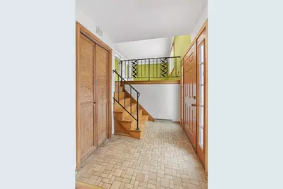 2243 Edgebrook Avenue, Saint Paul, MN 55119 - Photo 11