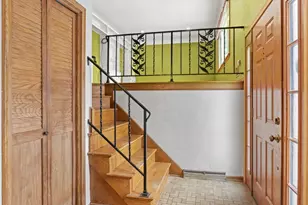 2243 Edgebrook Ave, Saint Paul, MN 55119 - Photo 11