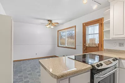 2243 Edgebrook Avenue, Saint Paul, MN 55119 - Photo 25