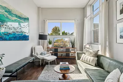 215 7th Street NE #209, Minneapolis, MN 55413 - Photo 3