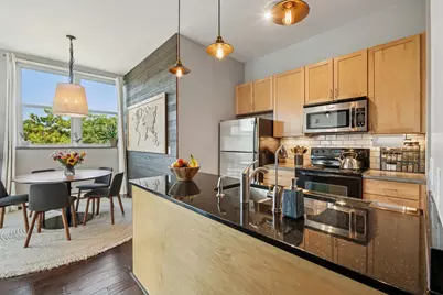 215 7th Street NE #209, Minneapolis, MN 55413 - Photo 5