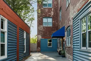 215 7th St NE, Minneapolis, MN 55413 - Photo 33