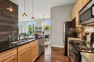 215 7th St NE, Minneapolis, MN 55413 - Photo 19