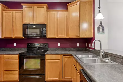 9536 Scott Circle N, Brooklyn Park, MN 55443 - Photo 15