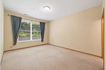 1941 Ford Parkway #102, Saint Paul, MN 55116 - Photo 17