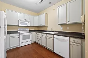 1941 Ford Pkwy, Saint Paul, MN 55116 - Photo 13