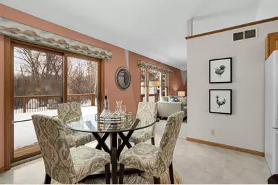 6750 40th Street N, Oakdale, MN 55128 - Photo 9