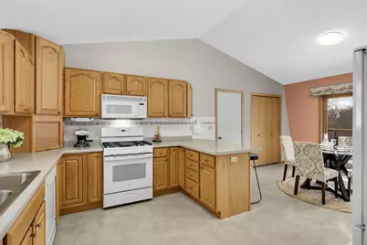 6750 40th Street N, Oakdale, MN 55128 - Photo 15