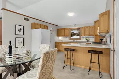 6750 40th Street N, Oakdale, MN 55128 - Photo 11