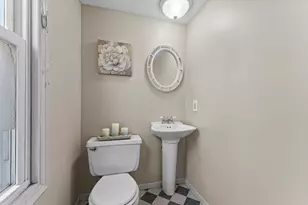 895 Clarence St, Saint Paul, MN 55106 - Photo 17