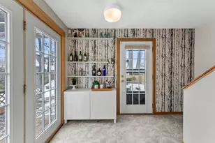 895 Clarence St, Saint Paul, MN 55106 - Photo 15