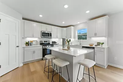 19361 Clearwater Loop, Farmington, MN 55024 - Photo 3