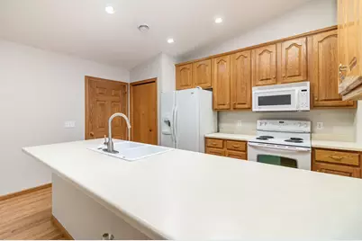 218 6th Street NE, Montgomery, MN 56069 - Photo 7