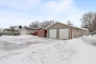 729 5th St S, Wahpeton,  58075 - Photo 49