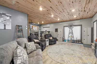 729 5th Street S, Wahpeton,  58075 - Photo 15