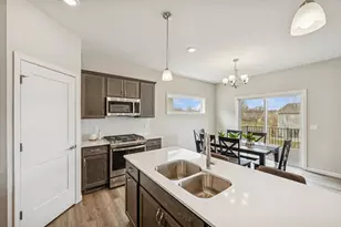 7806 Bridgewater Ct, Greenfield, MN 55373 - Photo 7