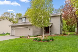 12870 Essex Way, Apple Valley, MN 55124 - Photo 3